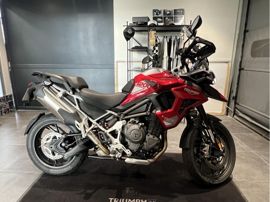 TRIUMPH TIGER 1200 GT PRO