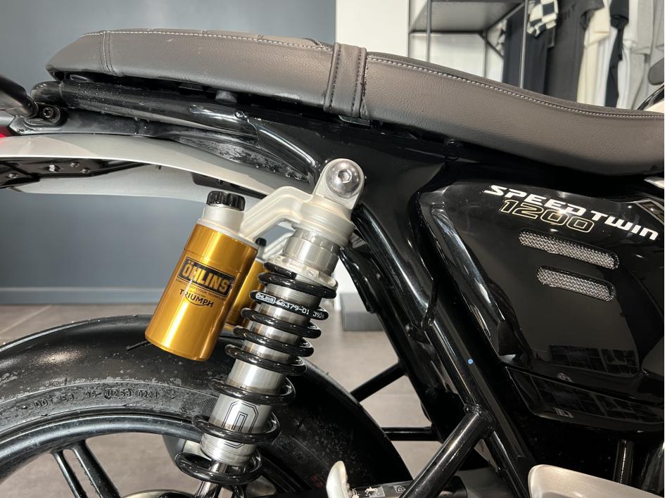 TRIUMPH SPEED TWIN 1200 RS