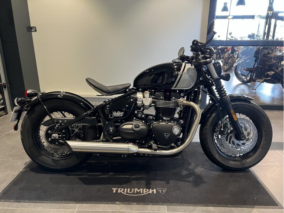 TRIUMPH Bonneville Bobber 1200