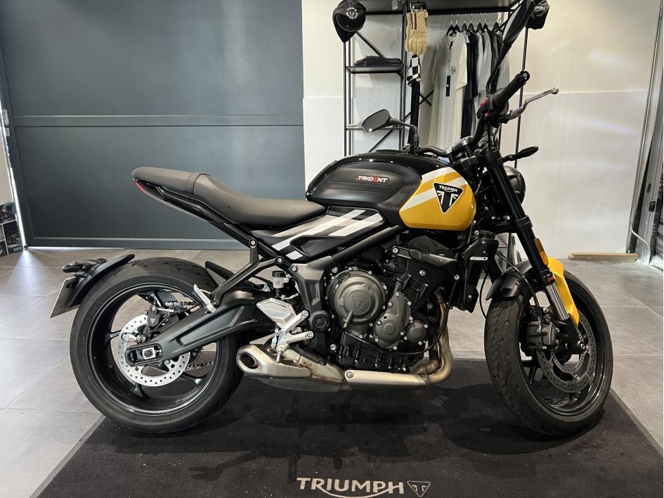 TRIUMPH TRIDENT 660 - A2 (DÉBRIDABLE A2)