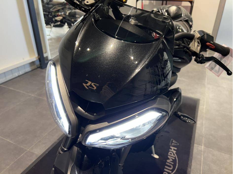 TRIUMPH STREET TRIPLE 765 RS