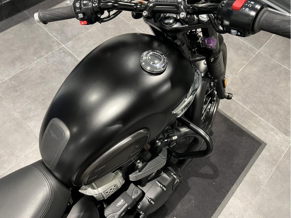 TRIUMPH Bonneville T100 Black - A2