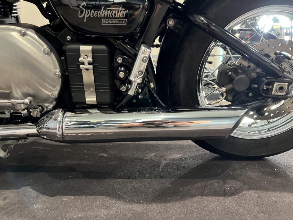 TRIUMPH SPEEDMASTER 1200