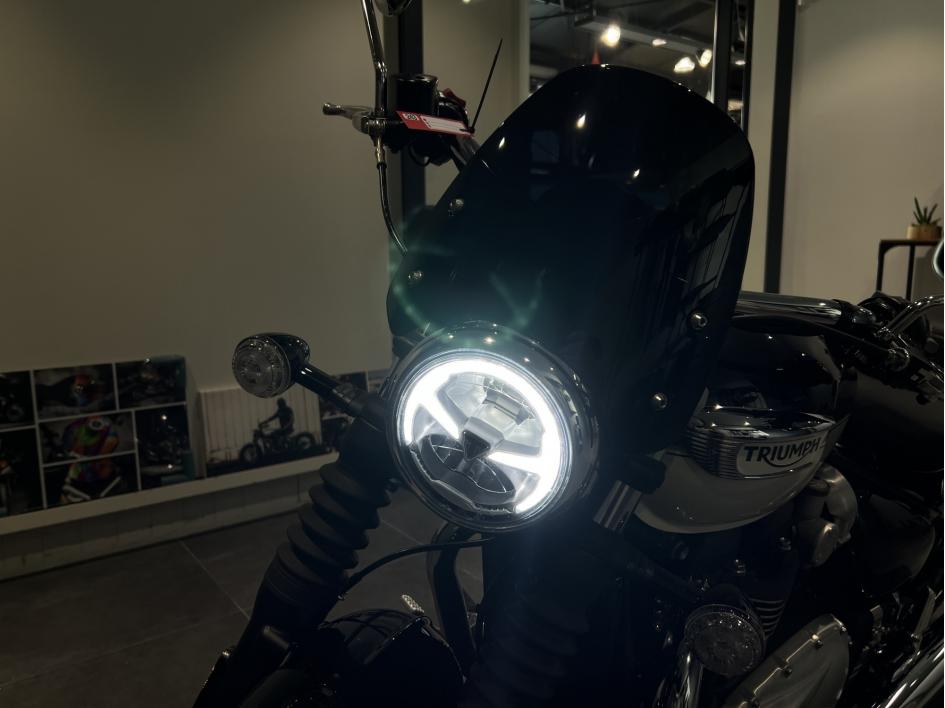 TRIUMPH SPEEDMASTER 1200