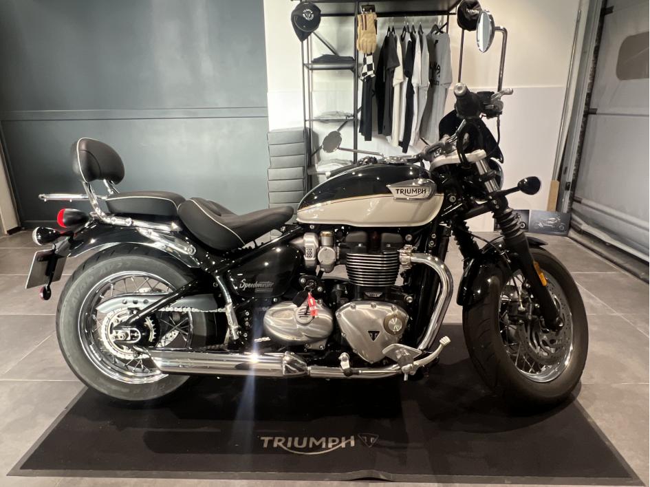 TRIUMPH SPEEDMASTER 1200