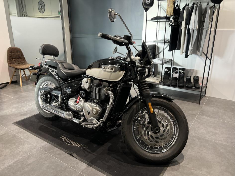 TRIUMPH SPEEDMASTER 1200