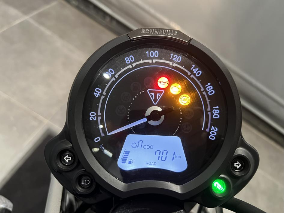 TRIUMPH SCRAMBLER 900 - A2