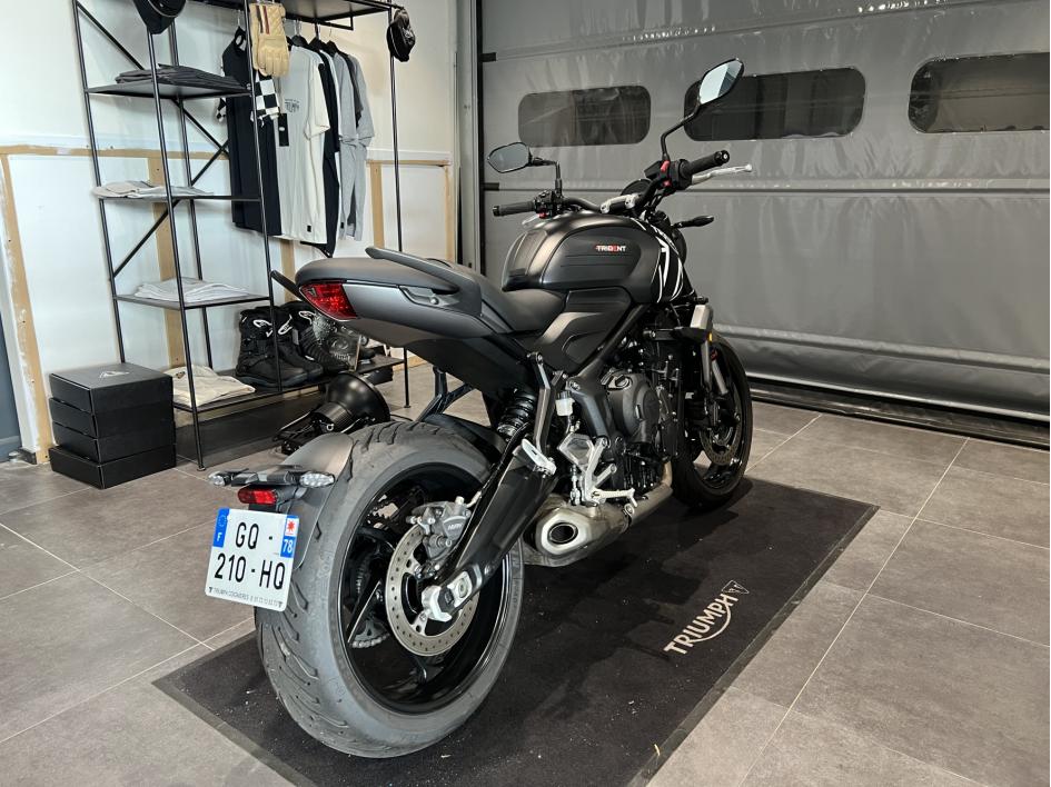 TRIUMPH TRIDENT 660 - A2 