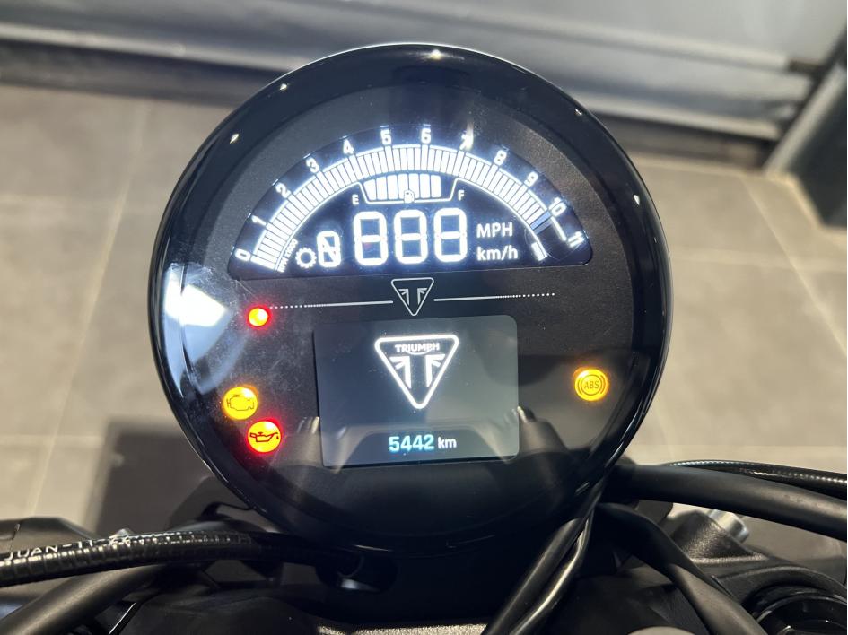 TRIUMPH TRIDENT 660 - A2 